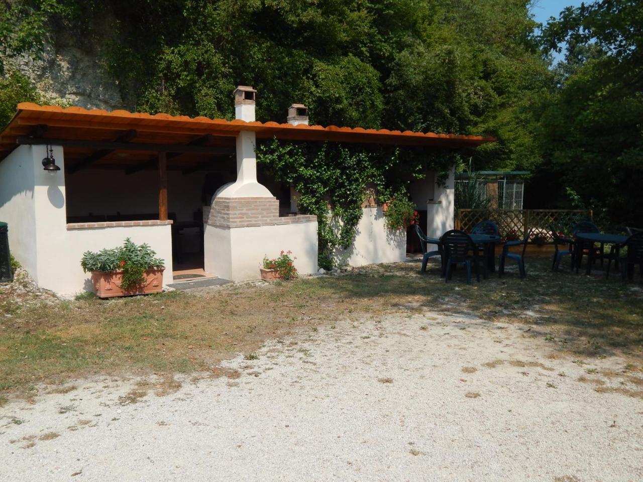 Agriturismo La Selva Rieti Bagian luar foto
