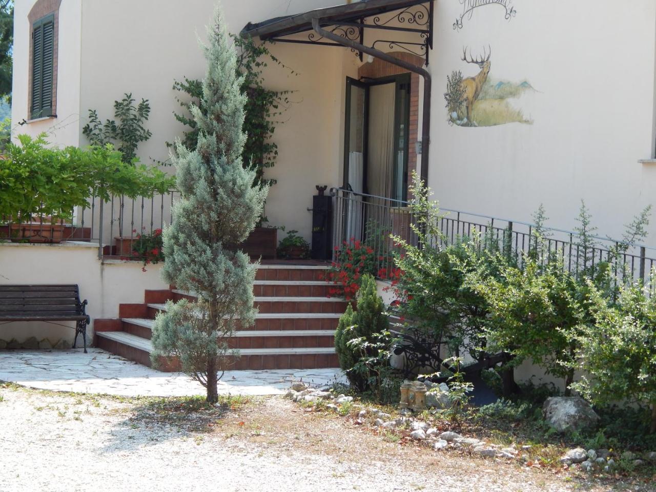 Agriturismo La Selva Rieti Bagian luar foto